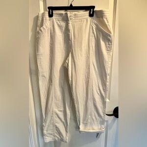 Women's Capri Cream Pants